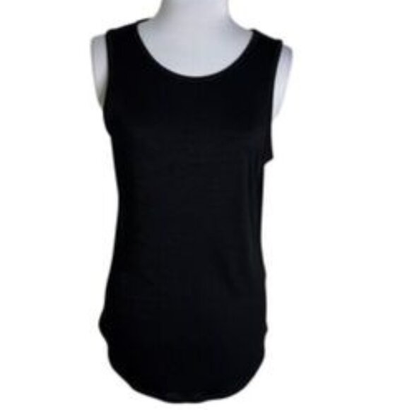 Tops - Black Scoop Neck Tank Top